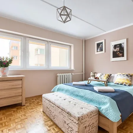 P&o Serviced Idzikowskiego Apartment Warsaw