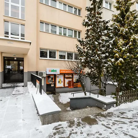 P&o Serviced Idzikowskiego Apartment Warsaw
